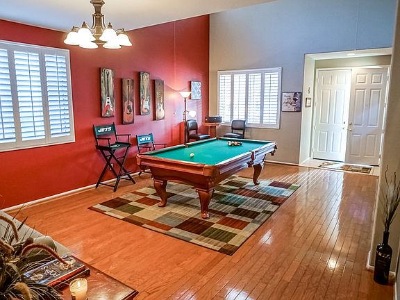 Formal living/ dining