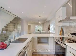 10 Beck Ave #1A, Toronto, ON M4C4L5