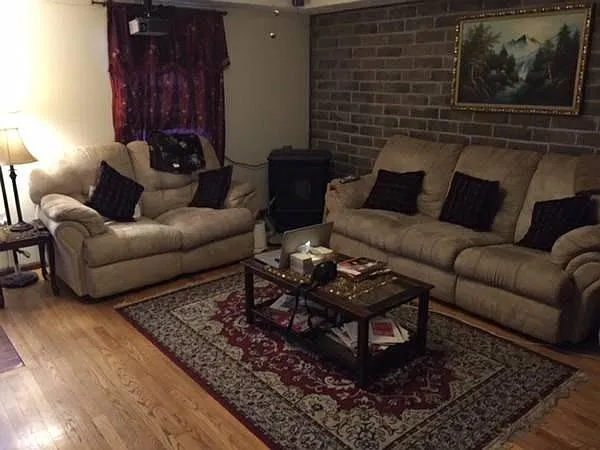 2 bed, 1.5 bath, 1200 sqft, $2,400 — Photo 3