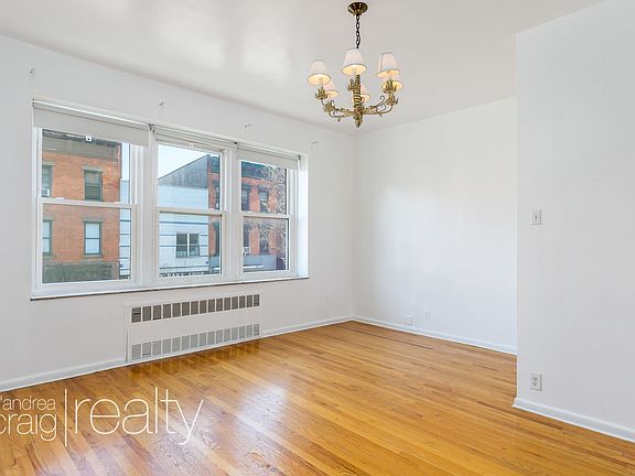 3rd image of 304 Sackett St #1