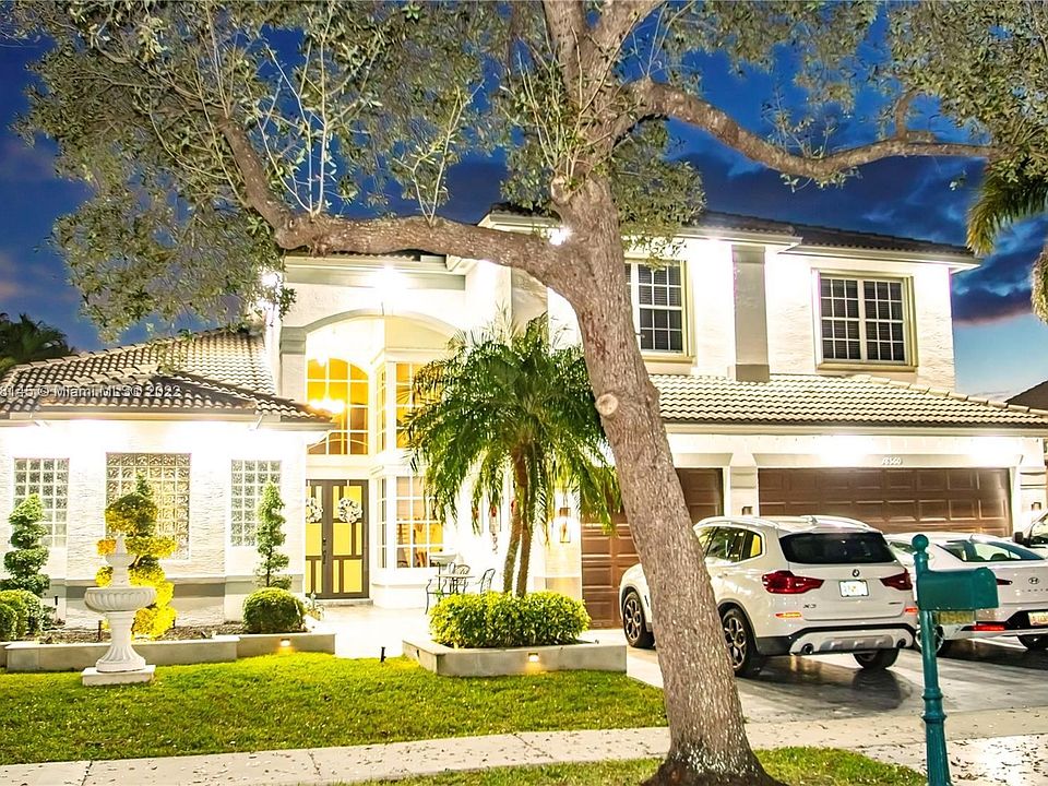 1st image of 18560 SW 44th St #0