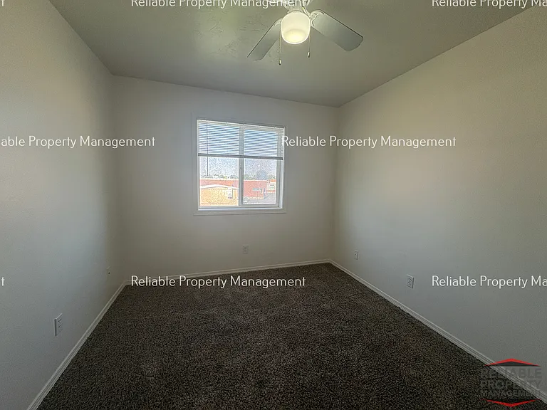 280 W Anderson St #4 — Photo 8