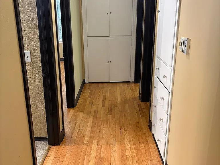 873 W Clinton Dr — Photo 12