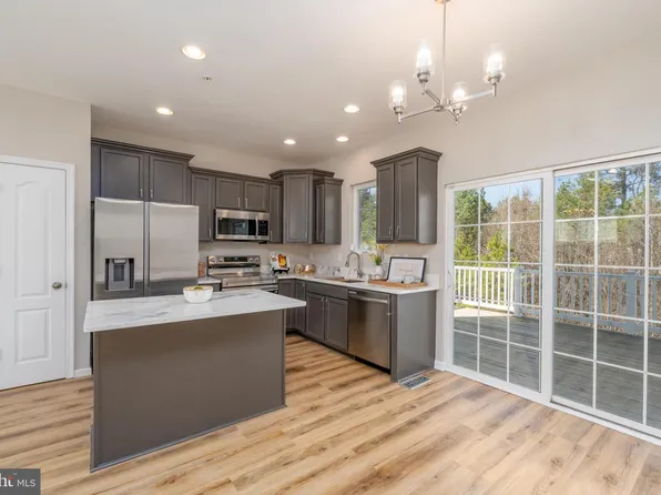 5060 Oyster Reef Pl, Waldorf, MD 20602