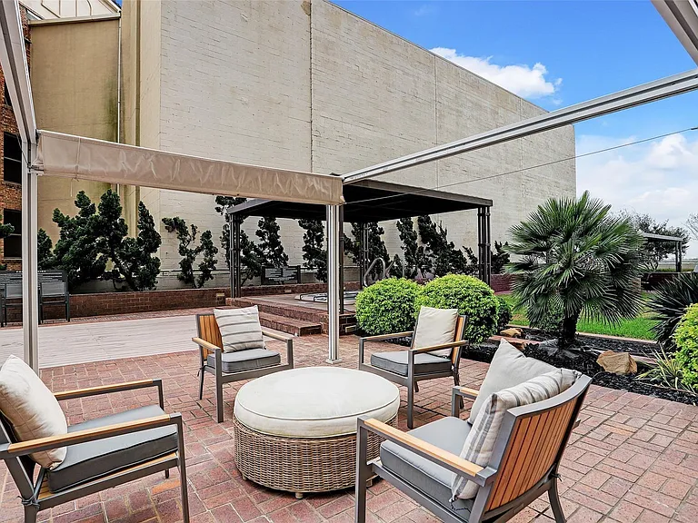 5000 Montrose Blvd #16B — Photo 25
