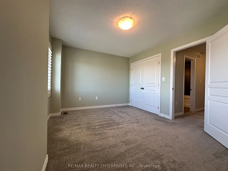 69 Edenrock Dr — Photo 25