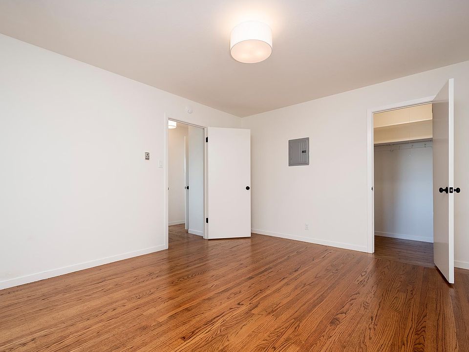 1st image of 815 Burlingame Ave APT 4