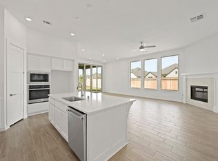 27004 W Rustlers Bnd, Montgomery, TX 77316