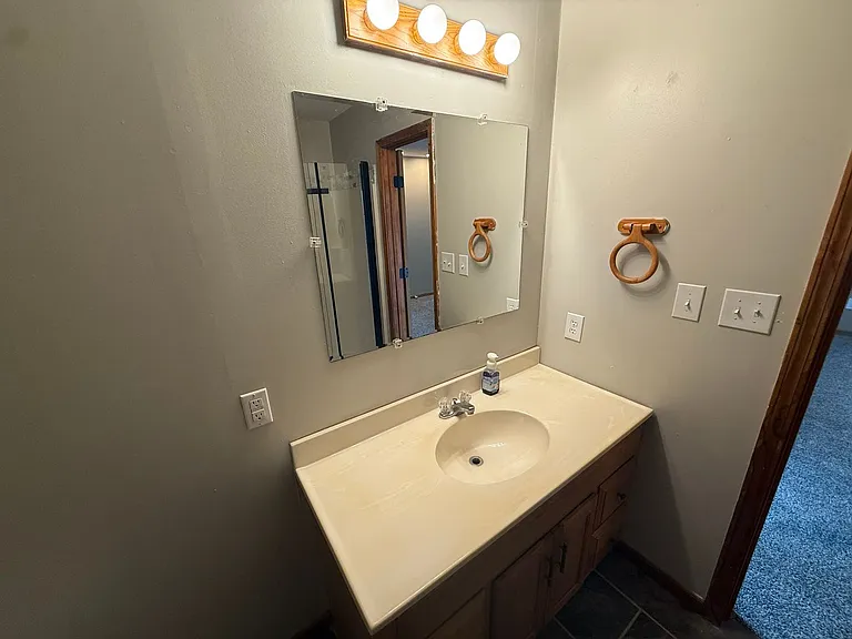 58267 Corticelli Rd — Photo 16
