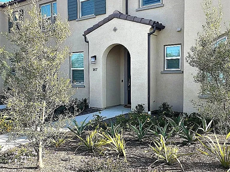 187 Capistrano Dr #187 — Photo 1
