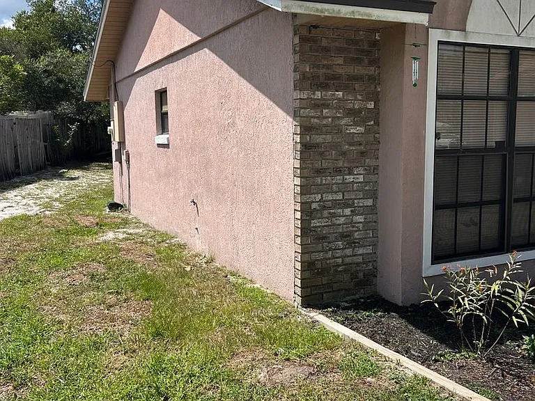 1820 Corolla Ct — Photo 3