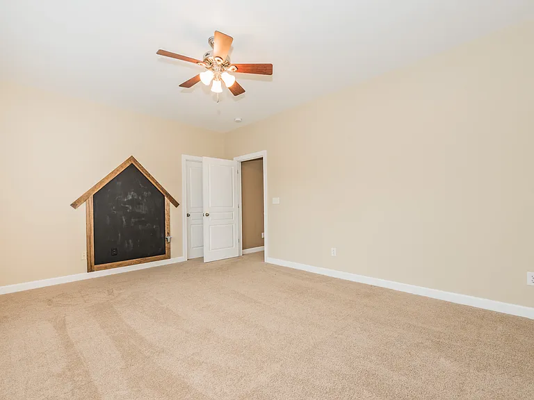 2301 Bonterra Blvd — Photo 8