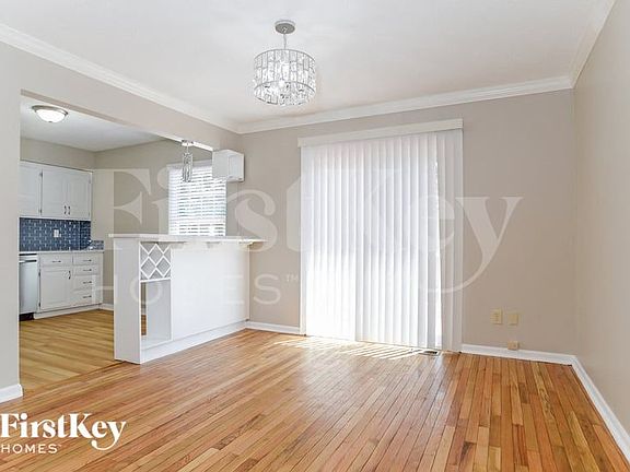 5th image of 8617 Stearns St