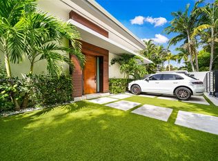 110 SW 19th Rd, Miami, FL 33129