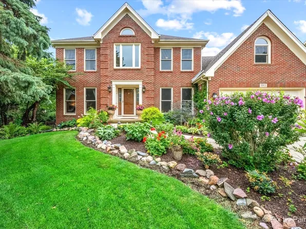 592 Partridge Dr, West Chicago, IL 60185