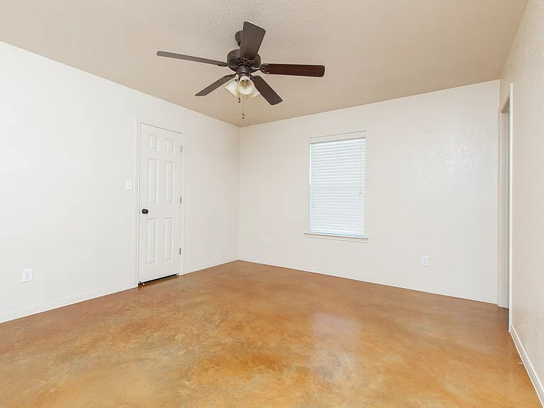 613 Kendra Dr #A — Photo 16