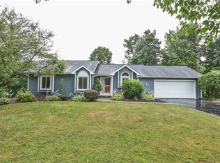 1203 Centennial Dr, Ontario, NY 14519