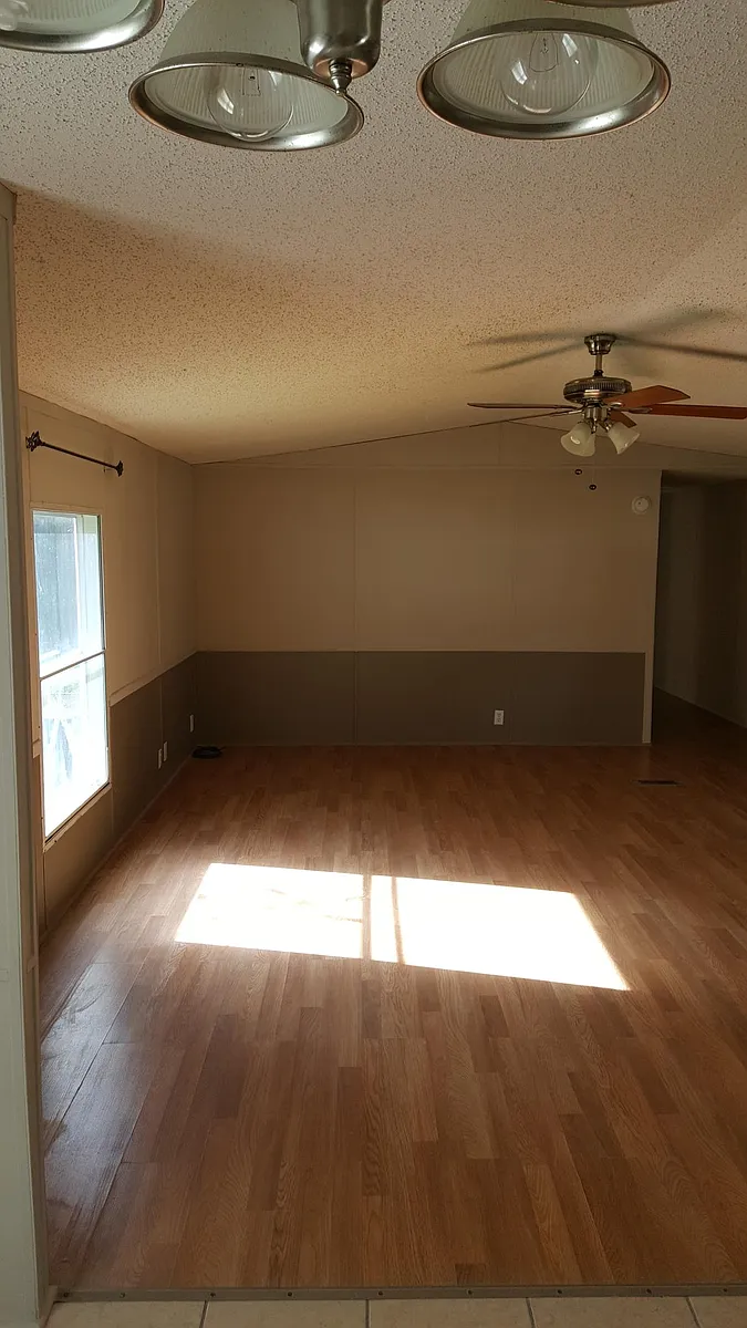Building Photo - 35649 Durango Dr #3