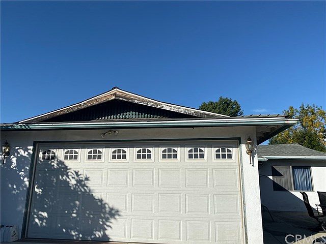 2nd image of 385 Victoria Pl