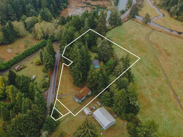 64855 E Bay Rd, North Bend, OR 97459