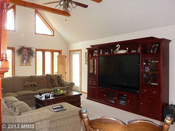 5th image of 392 Dogwood Dr