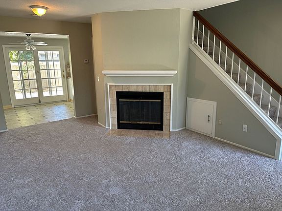 3rd image of 4137 Blackford Cir