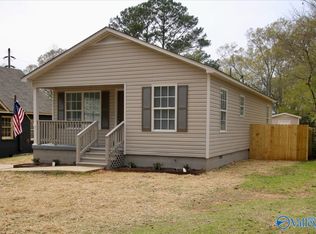 419 7th Ave SW, Decatur, AL 35601