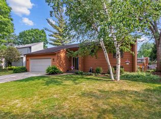 9 Arbor Ln, Appleton, WI 54915