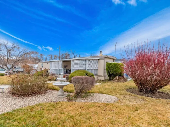 703 6th St N, Nampa, ID 83687