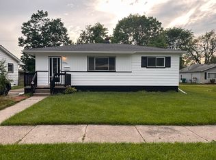 22761 Beechwood Ave, Eastpointe, MI 48021
