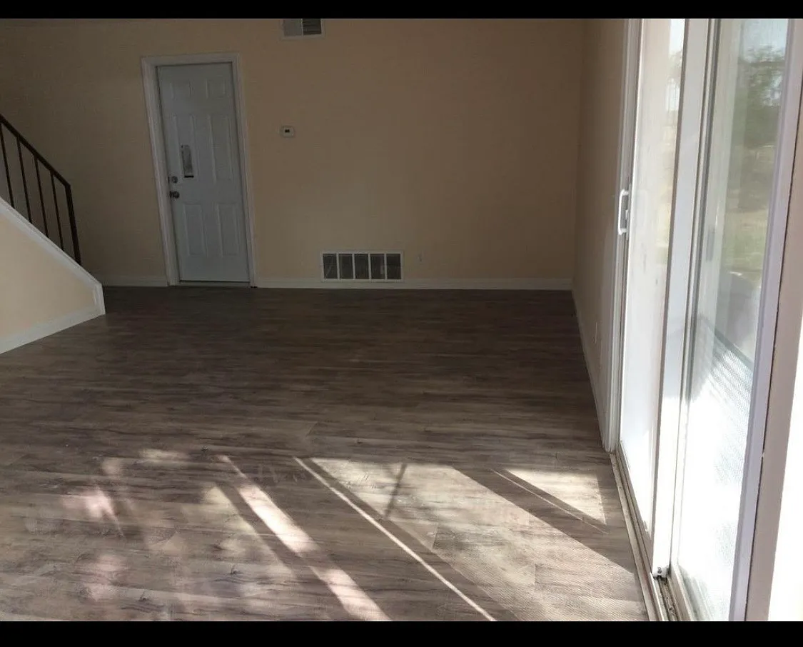 3 bed, 1338 sqft, $1,000 — Photo 4