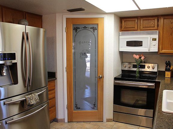 2nd image of 3055 Silversmith Dr
