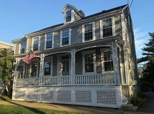 142 Bradford St #2, Bristol, RI 02809