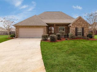 117 Kempen Ln, Madison, MS 39110