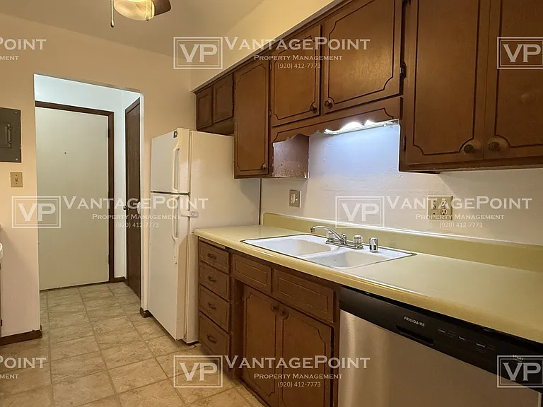 1910 Preble Ave #3 — Photo 6