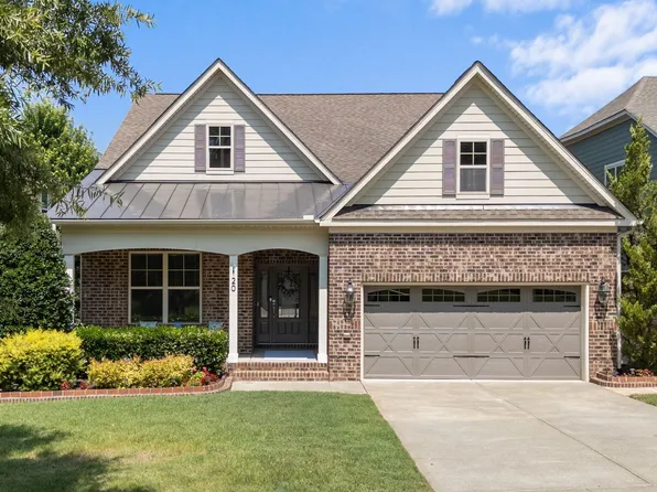 120 Silver Bluff St, Holly Springs, NC 27540