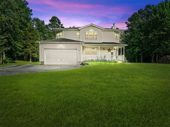 32 Rebecca Road, Chester, NY 10918