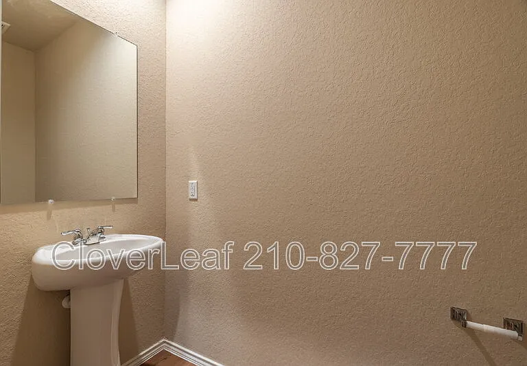 7219 Dark Moon — Photo 18