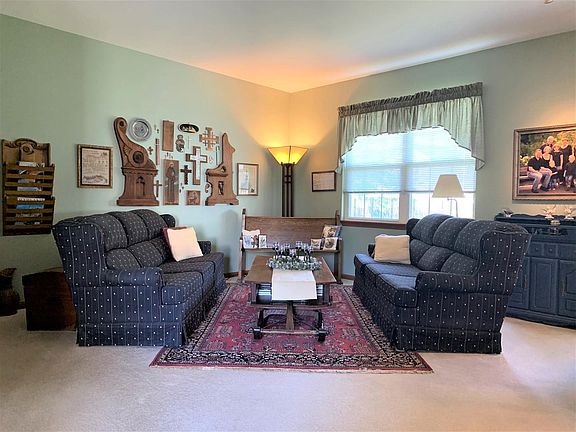 4th image of 16246 Tomahawk Lake Ct