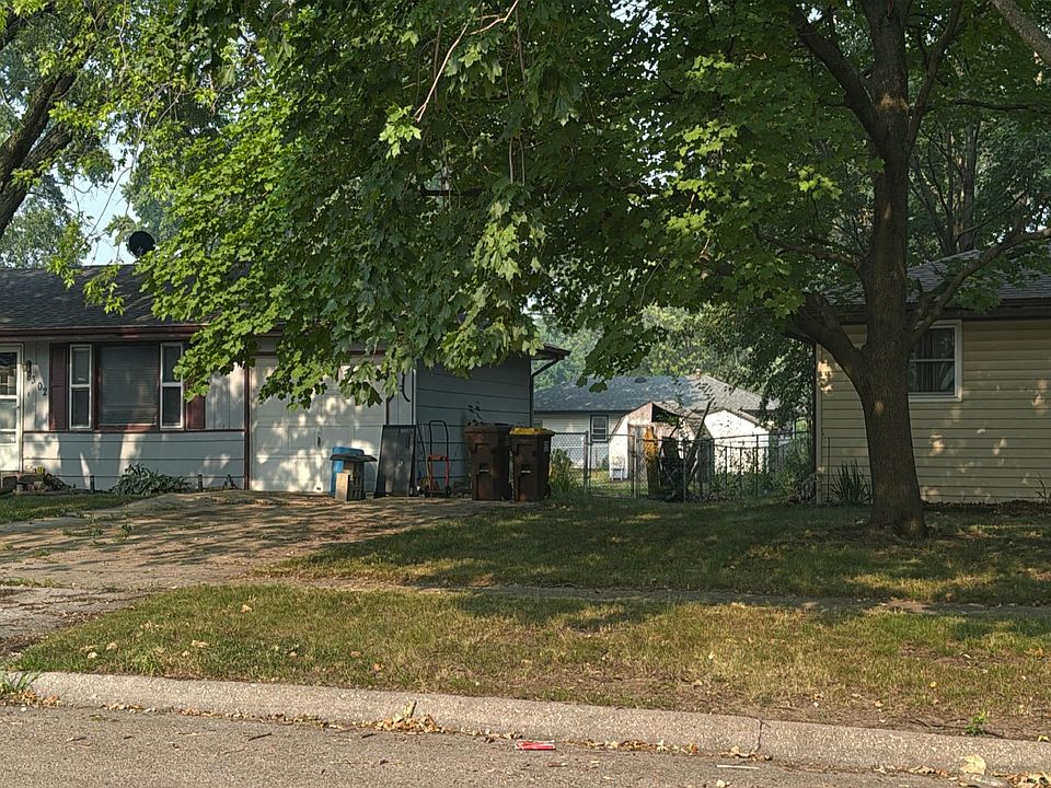 2nd image of 8302 Mildred Rd