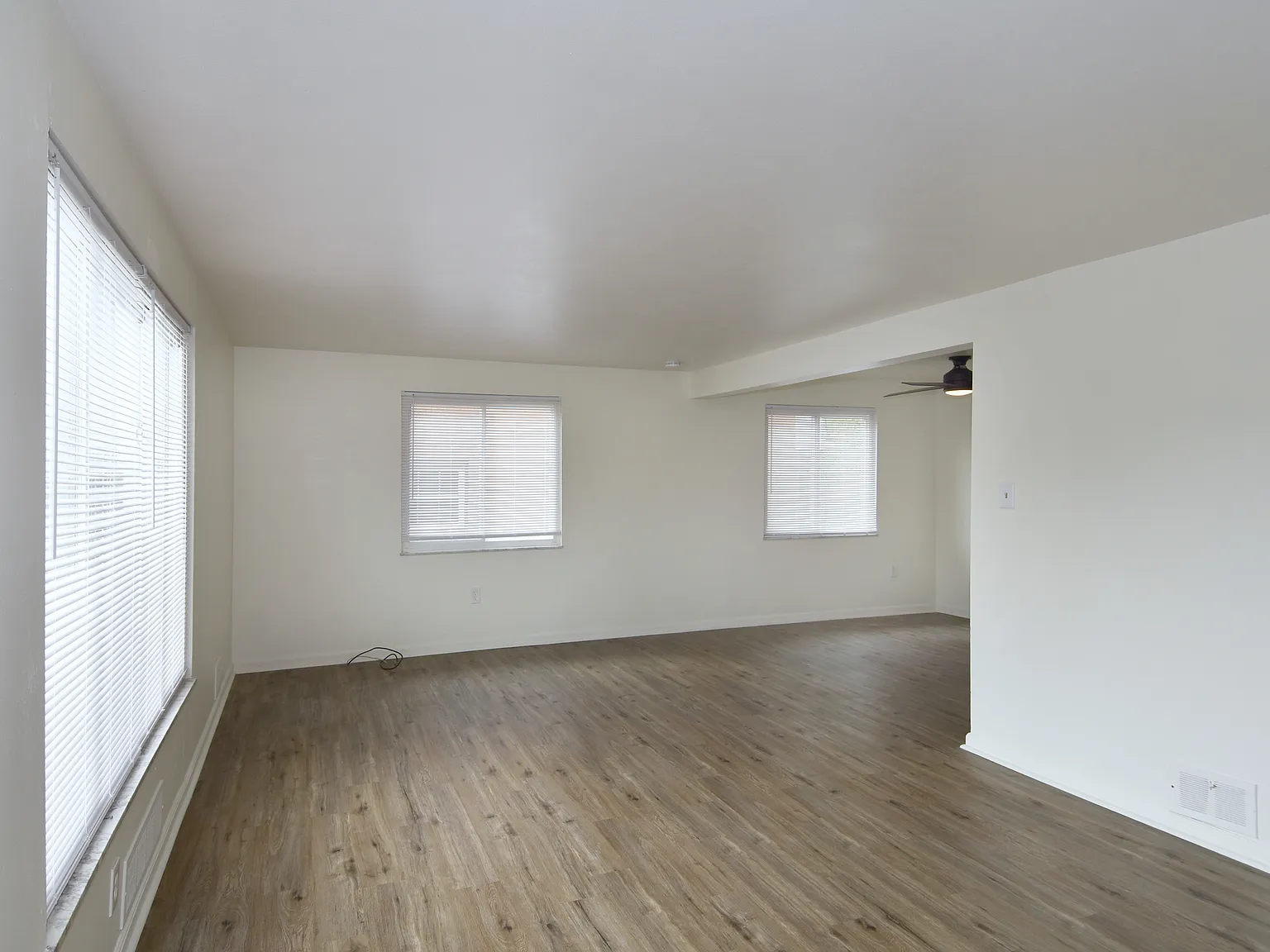 2 bed, 950 sqft, $1,095 — Photo 4