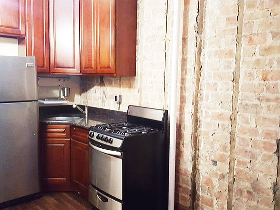 5th image of 71 Grand Ave #6L