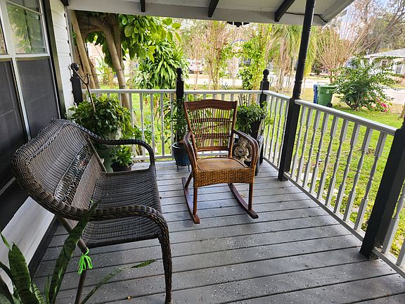 4th image of 2111 W Skagway Ave
