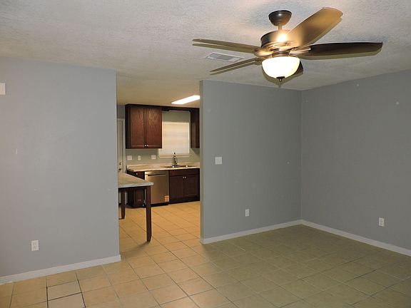 4th image of 5084 Yacht Harbour Cir