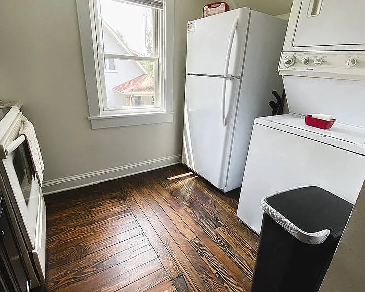 417 N Royal Ave #A — Photo 10
