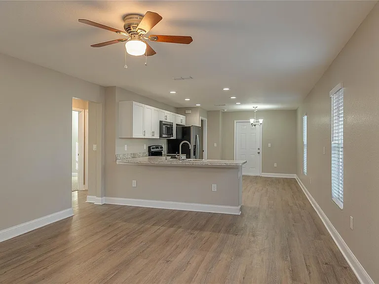 509 Pear St — Photo 10
