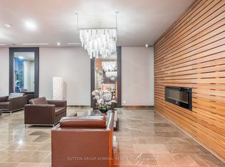 21 Nelson St #718, Toronto, ON