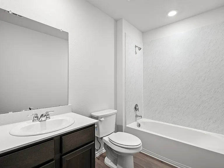 13173 Enclave Pkwy — Photo 9