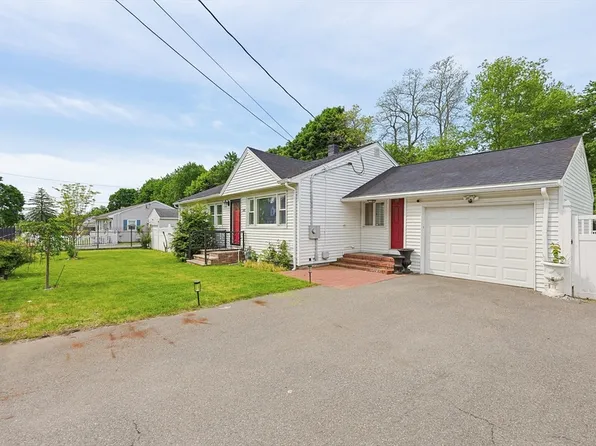 168 Jackson St, Methuen, MA 01844