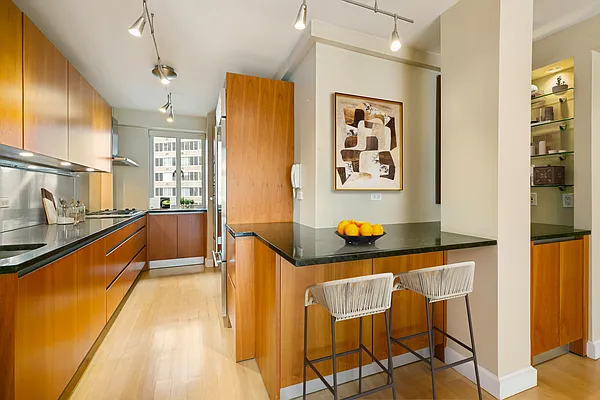 Sold by Platinum Properties | media 2